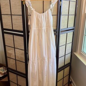 Abercrombie & Fitch White Maxi Dress